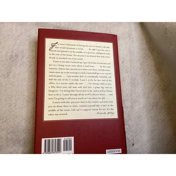 Stephen King Hardcover & Paperback Book Collection - Picture 4 of 6